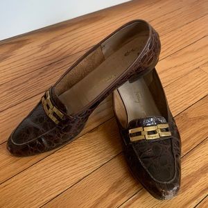 Salvatore Ferragamo Women’s Brown Crocodile Leather Loafers size 9